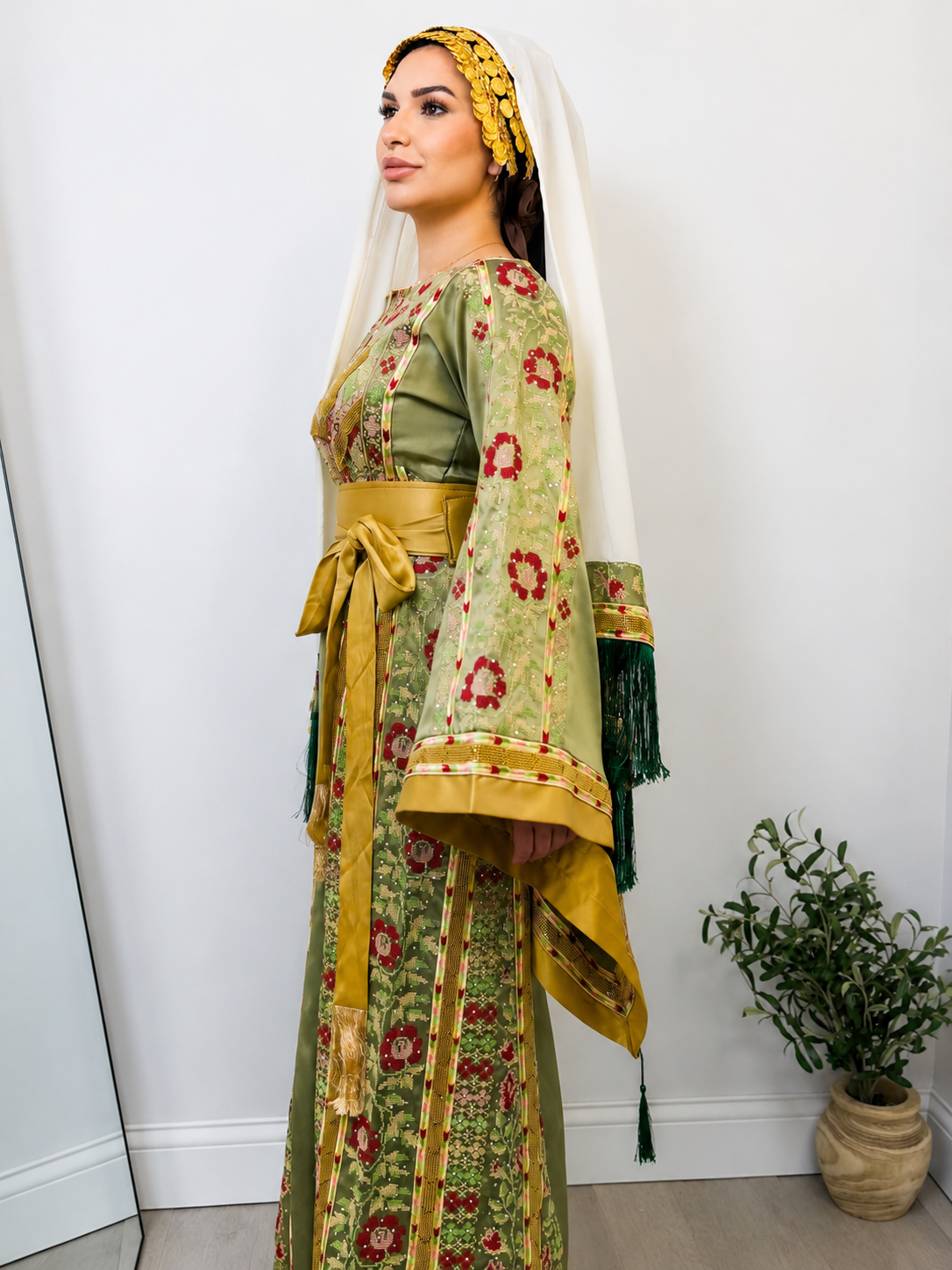 Zaina Royal Thobe