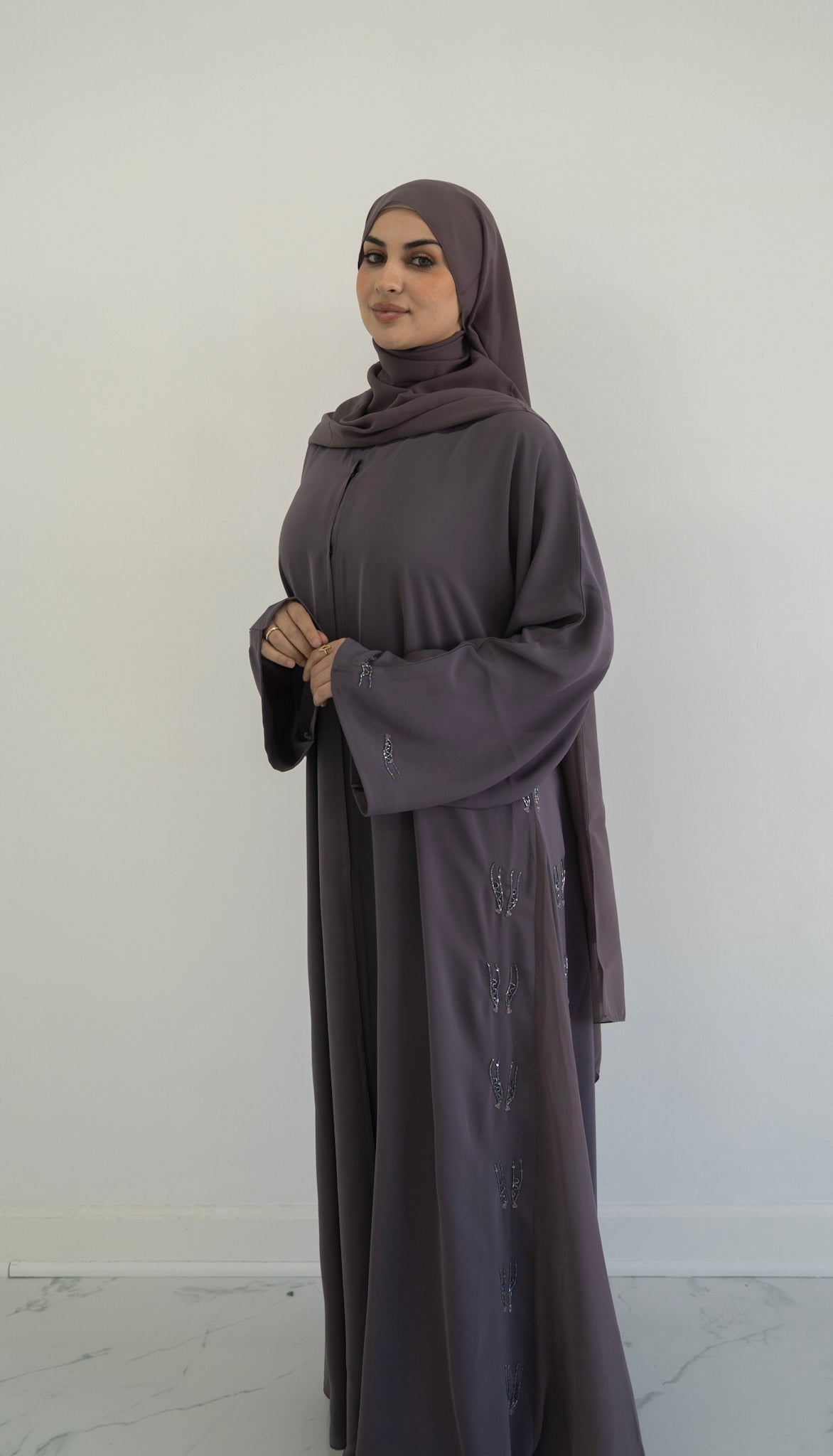 Noor Elara Abaya