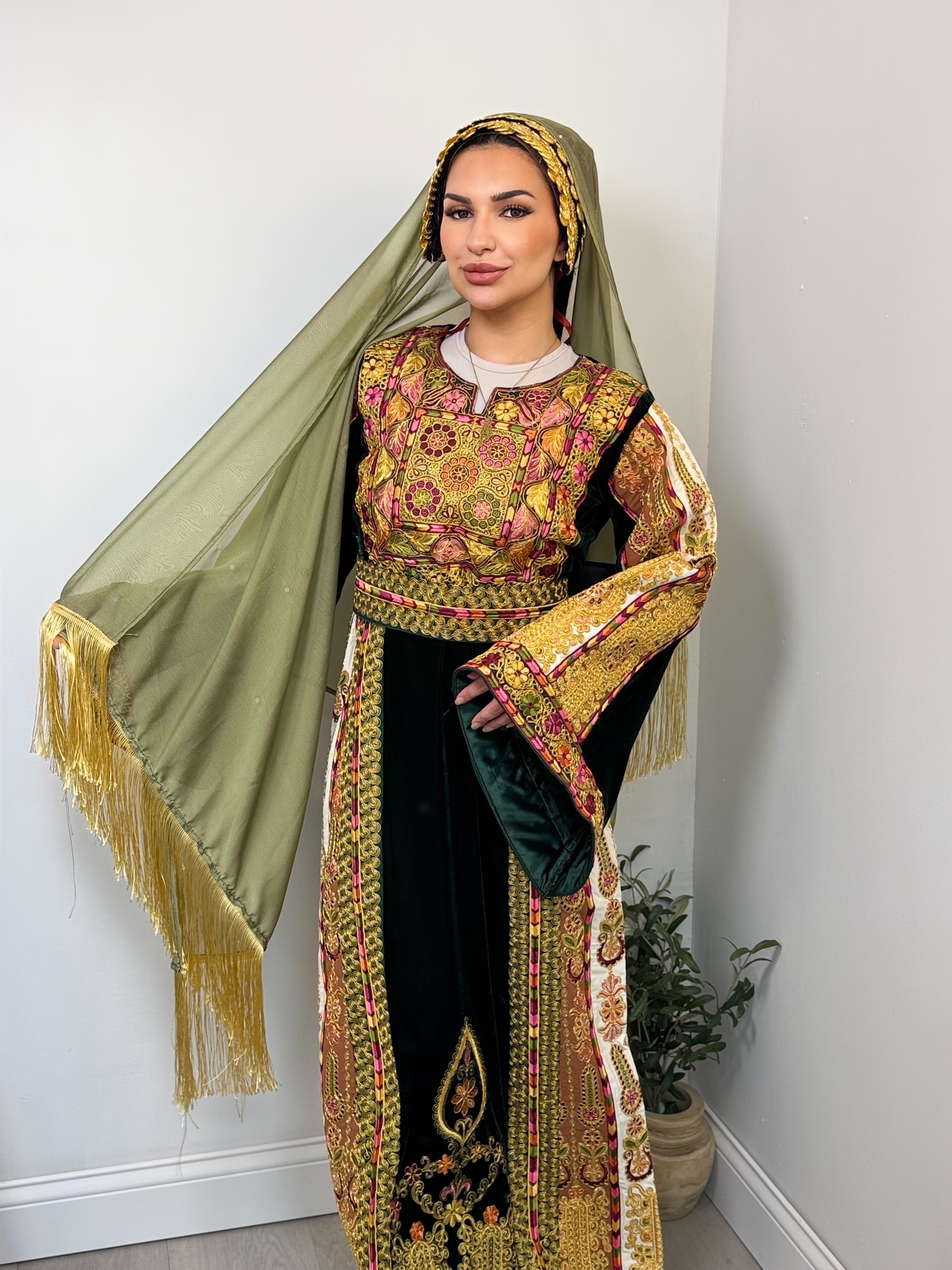 Mariam Olive Embroidered Thobe