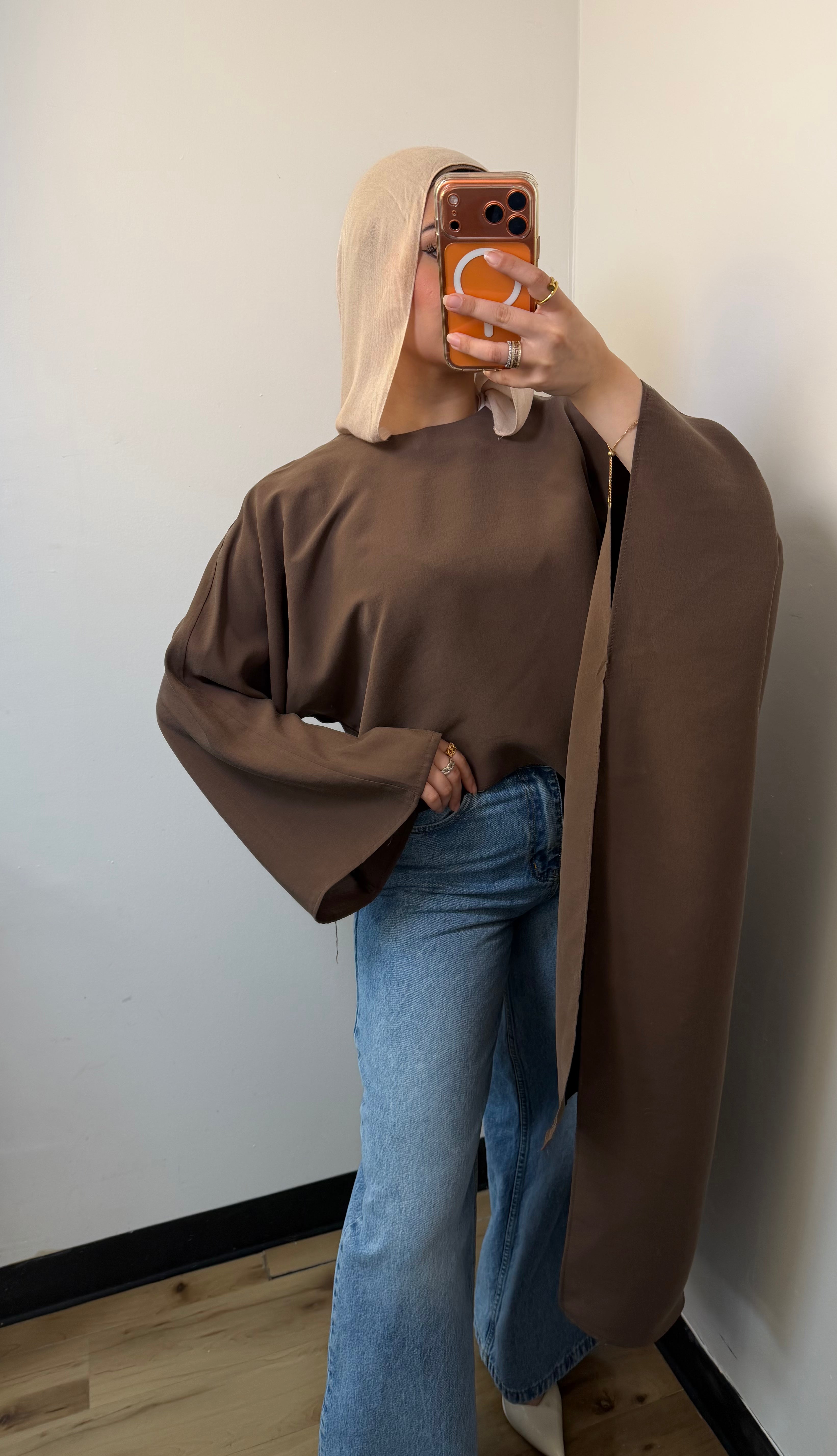 Safa Cape Top