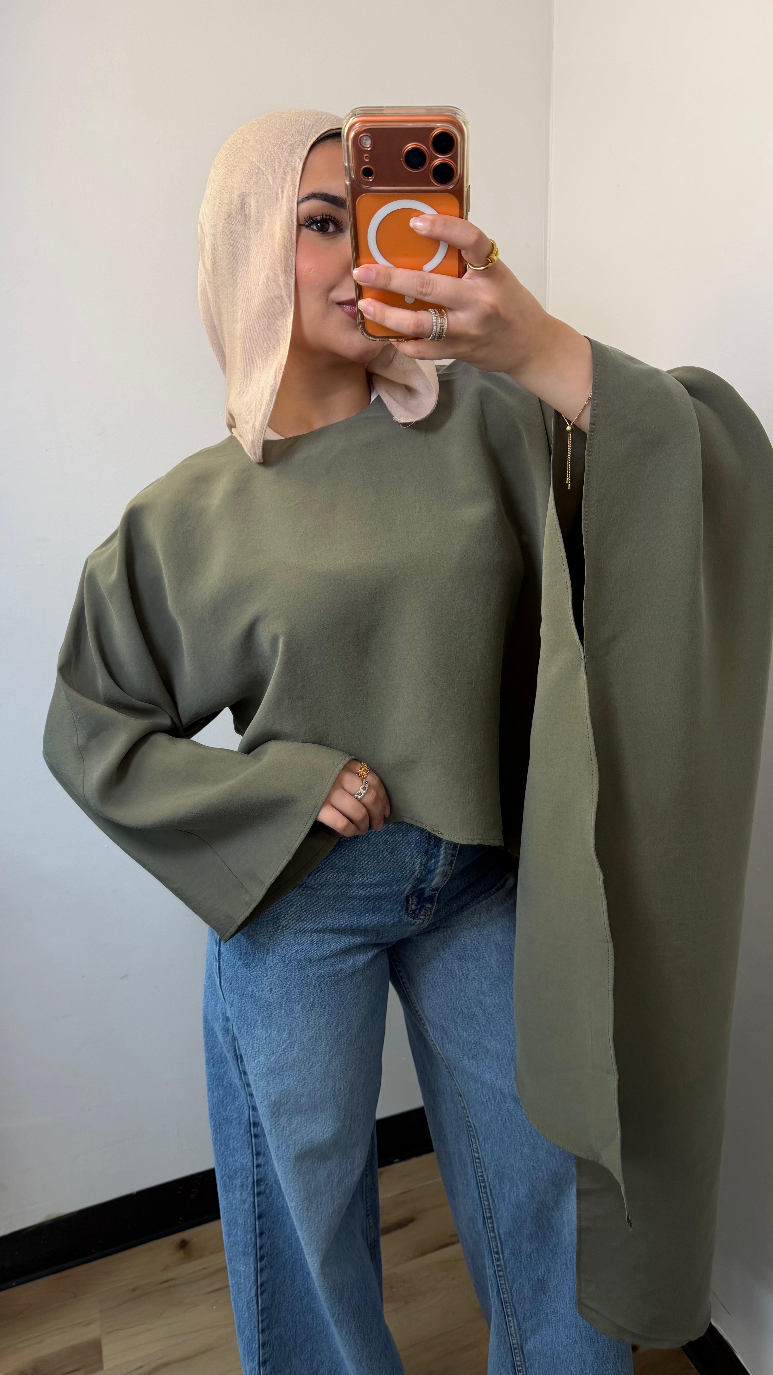Safa Cape Top