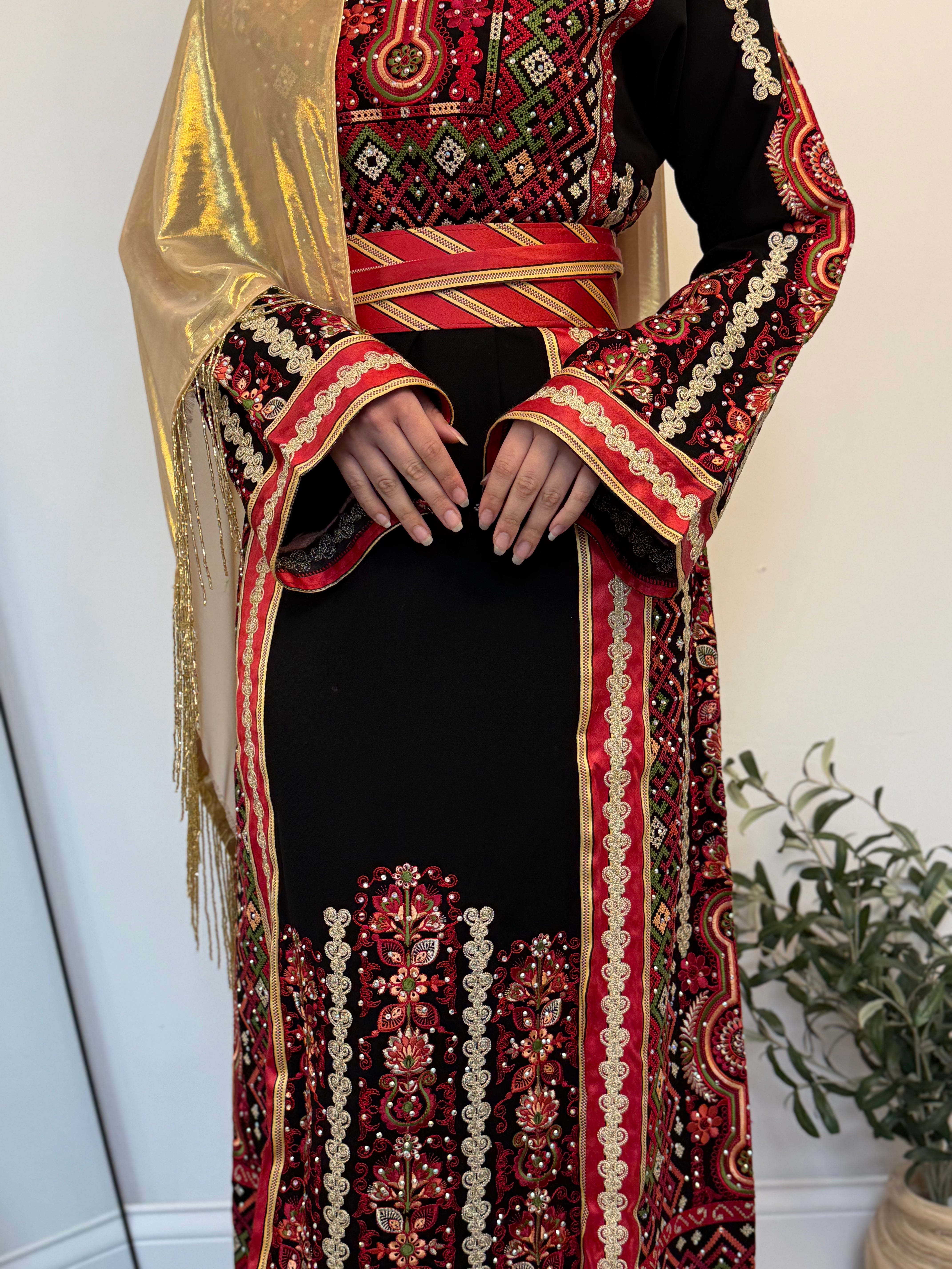 Rimal Embroidered Palestinian Thobe