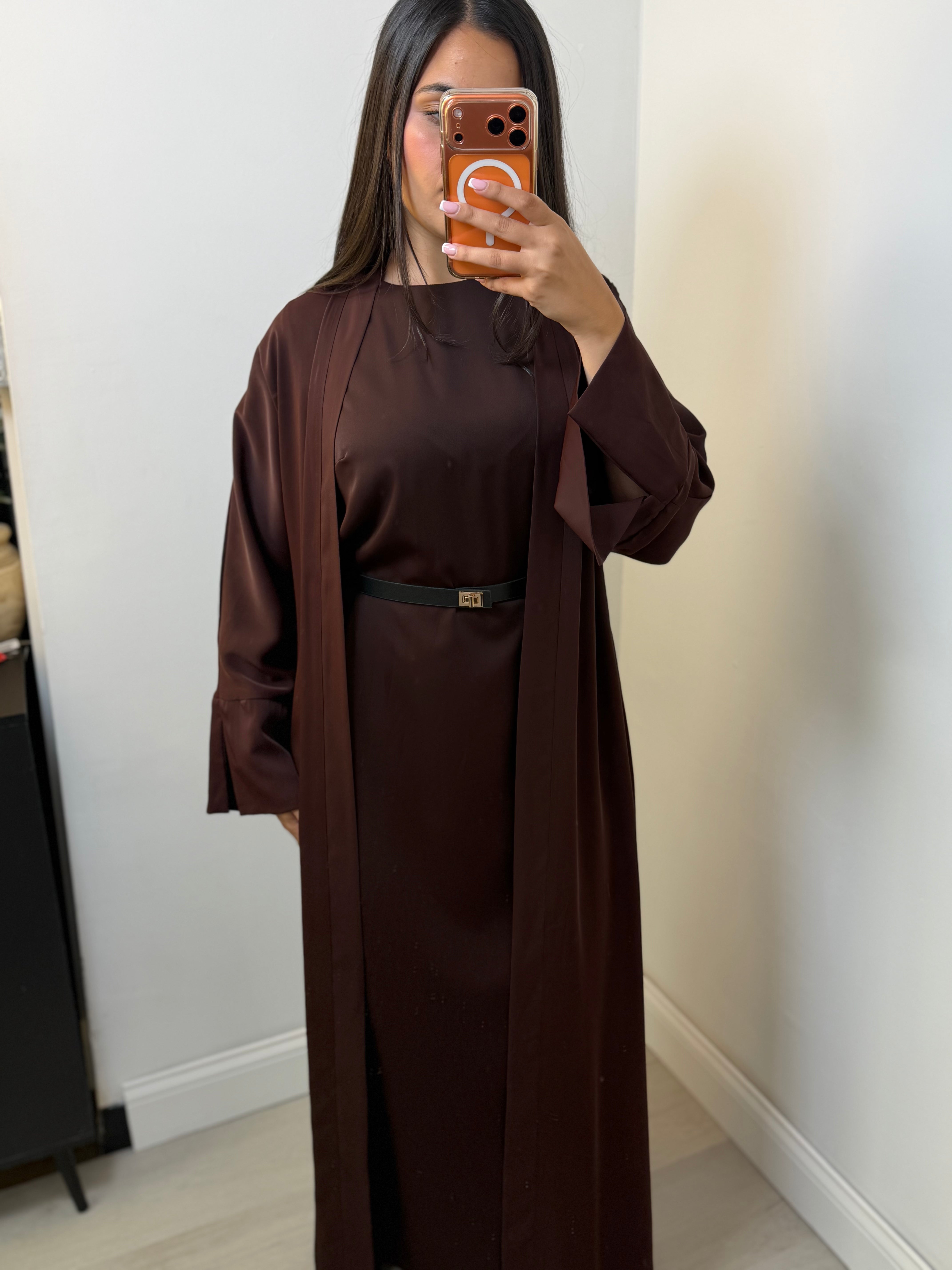 Talia Abaya