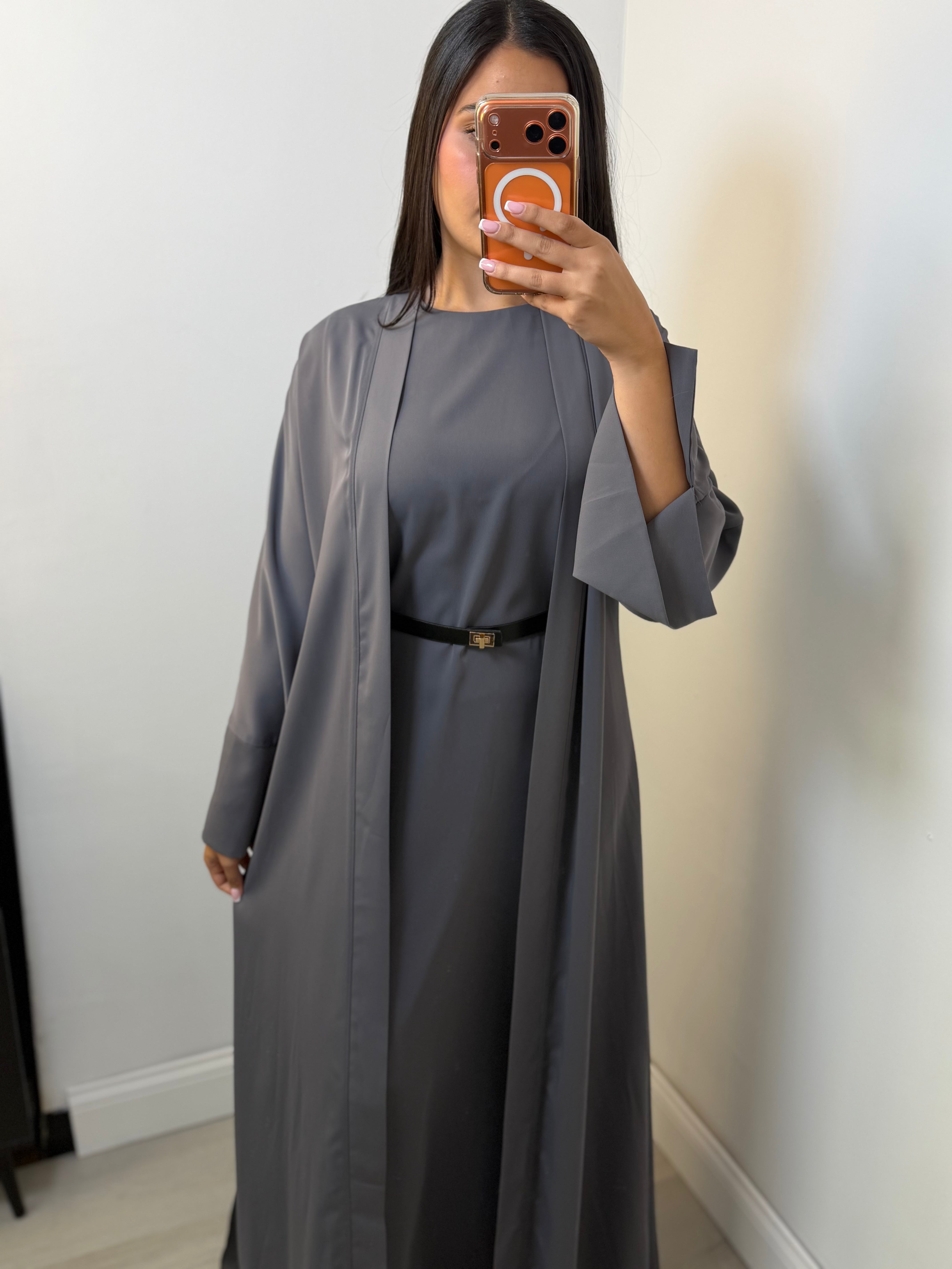 Talia Abaya