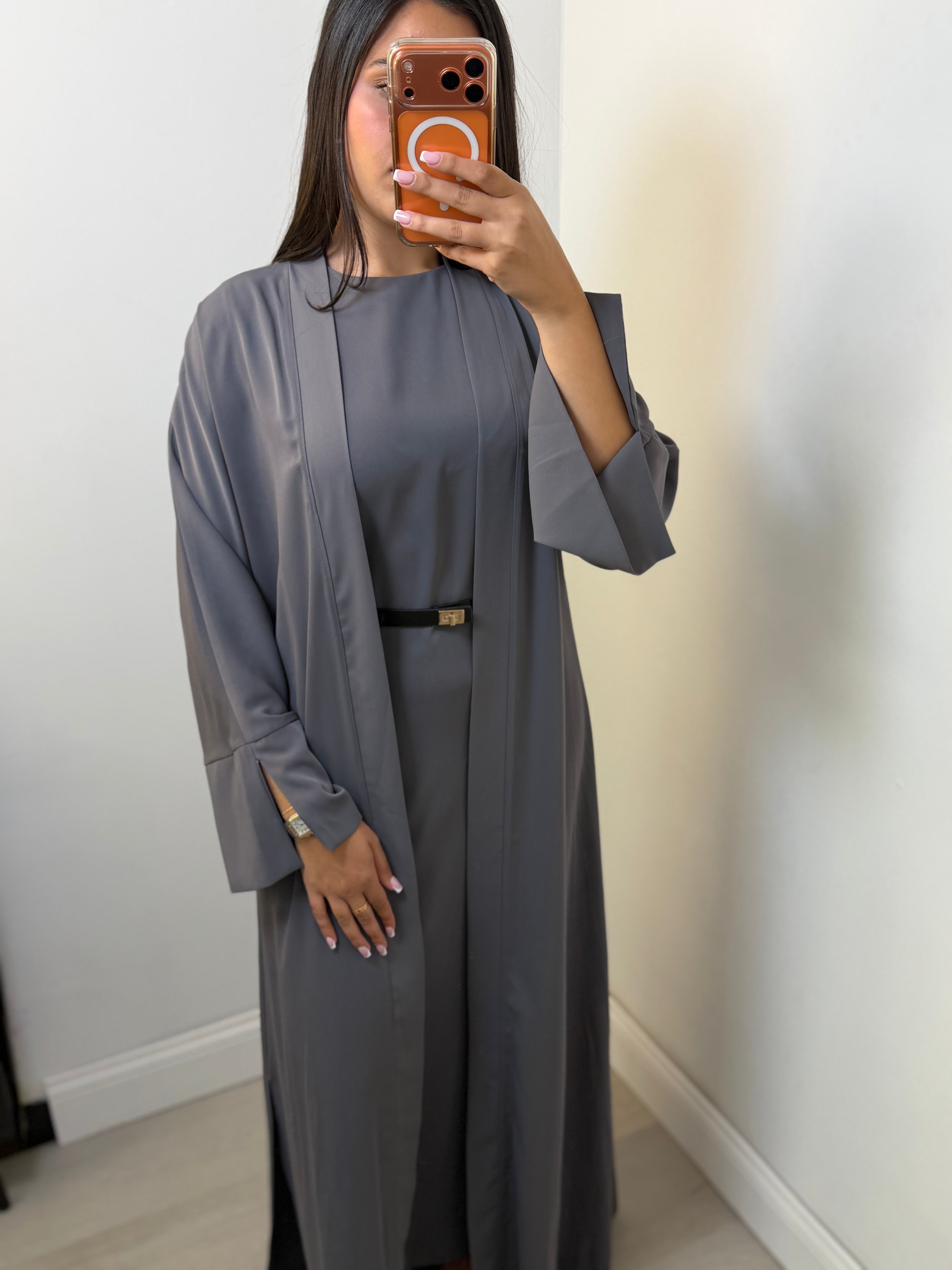 Talia Abaya