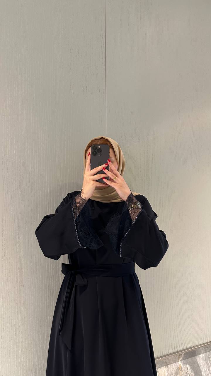 Jumana Lace Dress