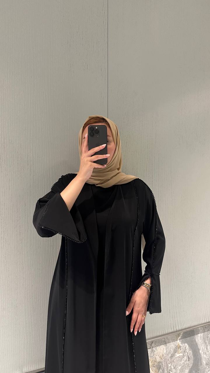 Lana Abaya Set in Deep Burgundy - front close-up