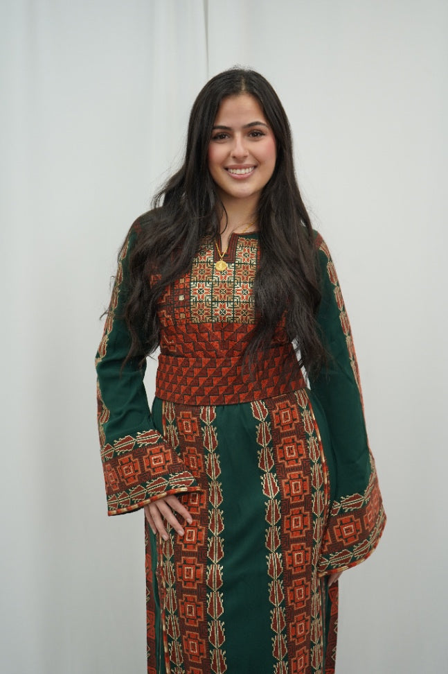 The Rihana Thobe Green