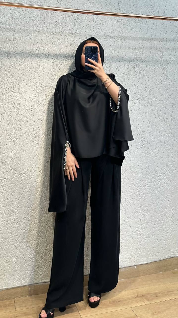 Layan Cape Set