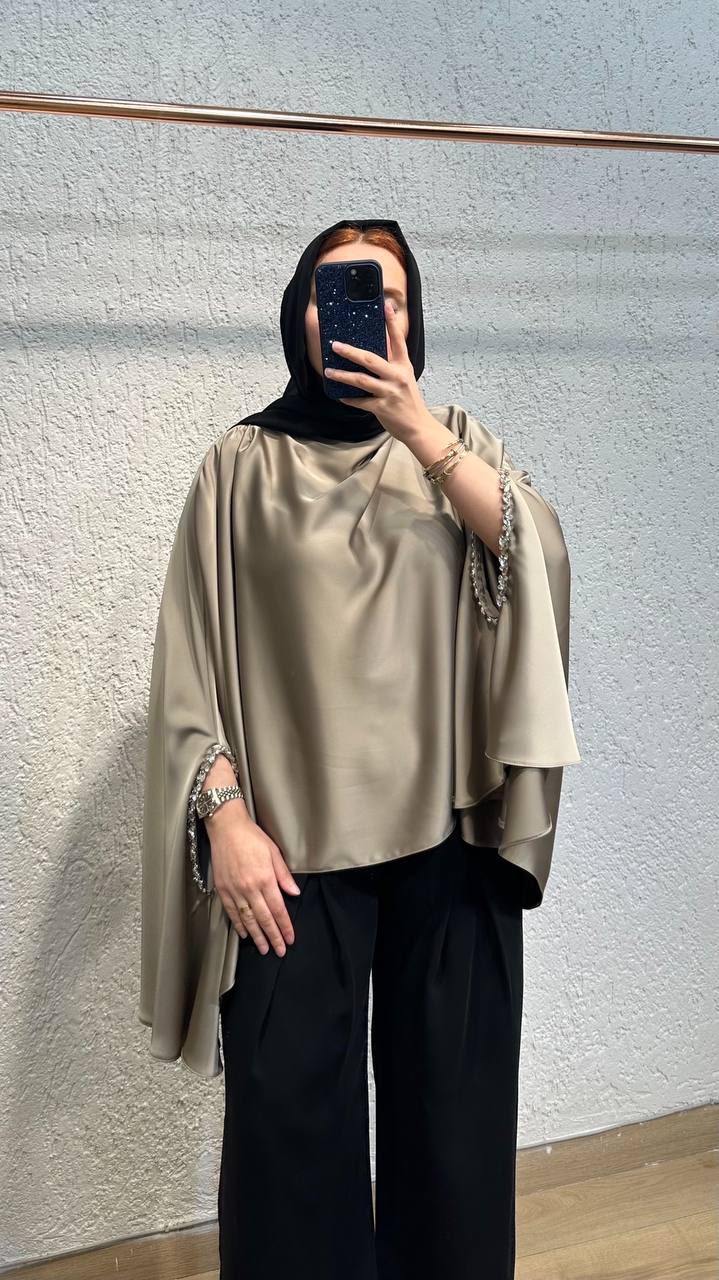 Layan Cape Set