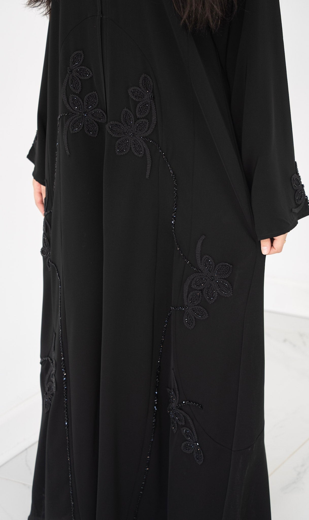 Midnight Bloom Abaya