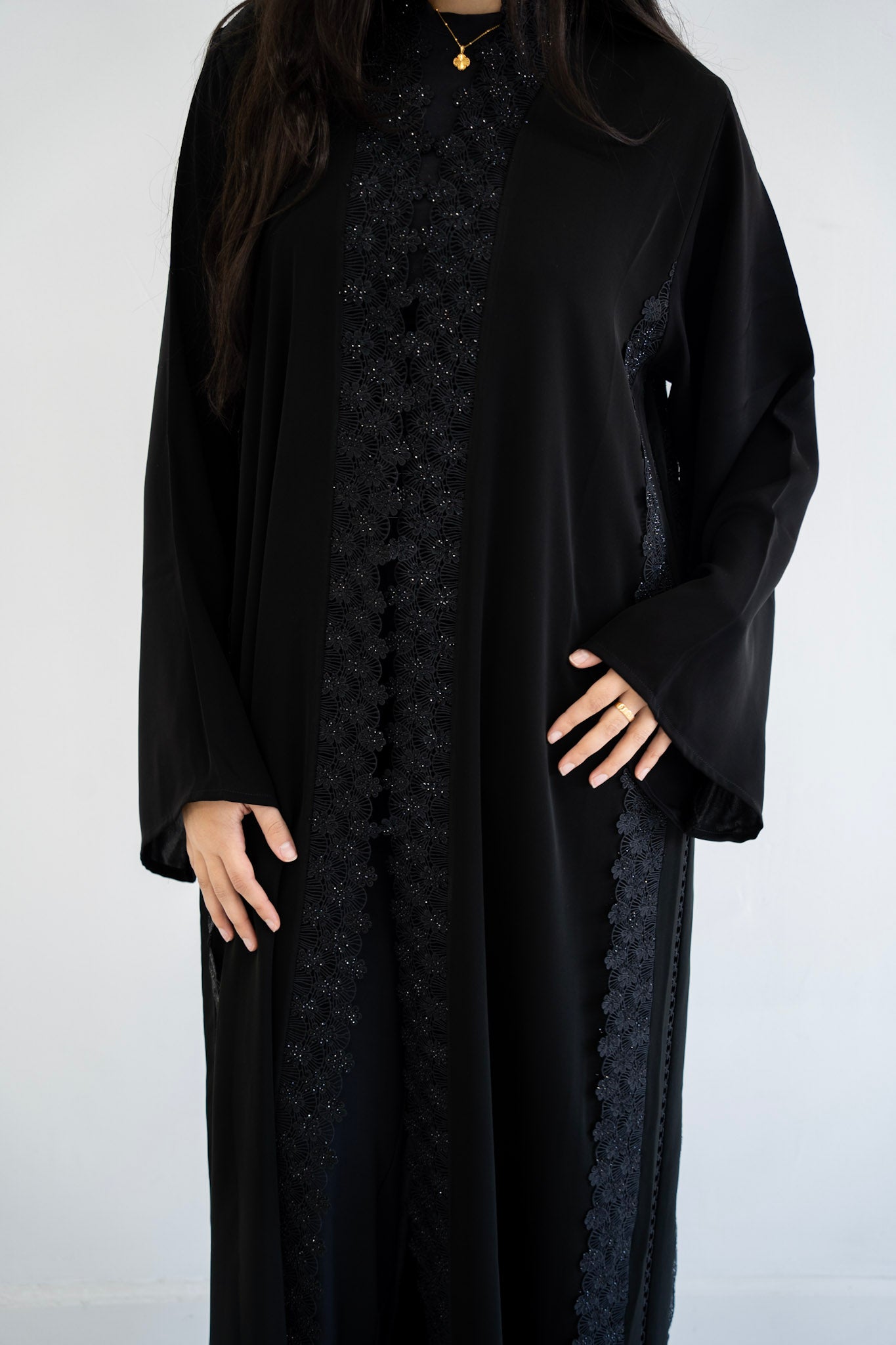 Noir Lace Essence Abaya