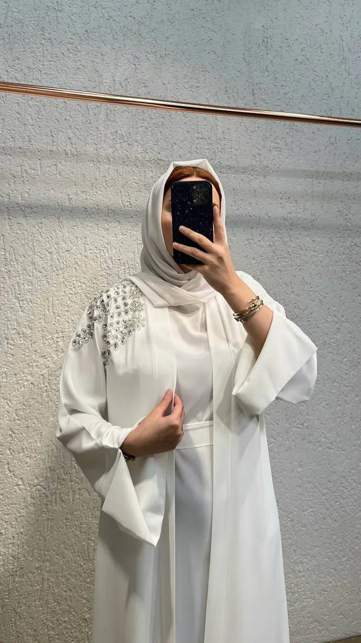 Mira Abaya