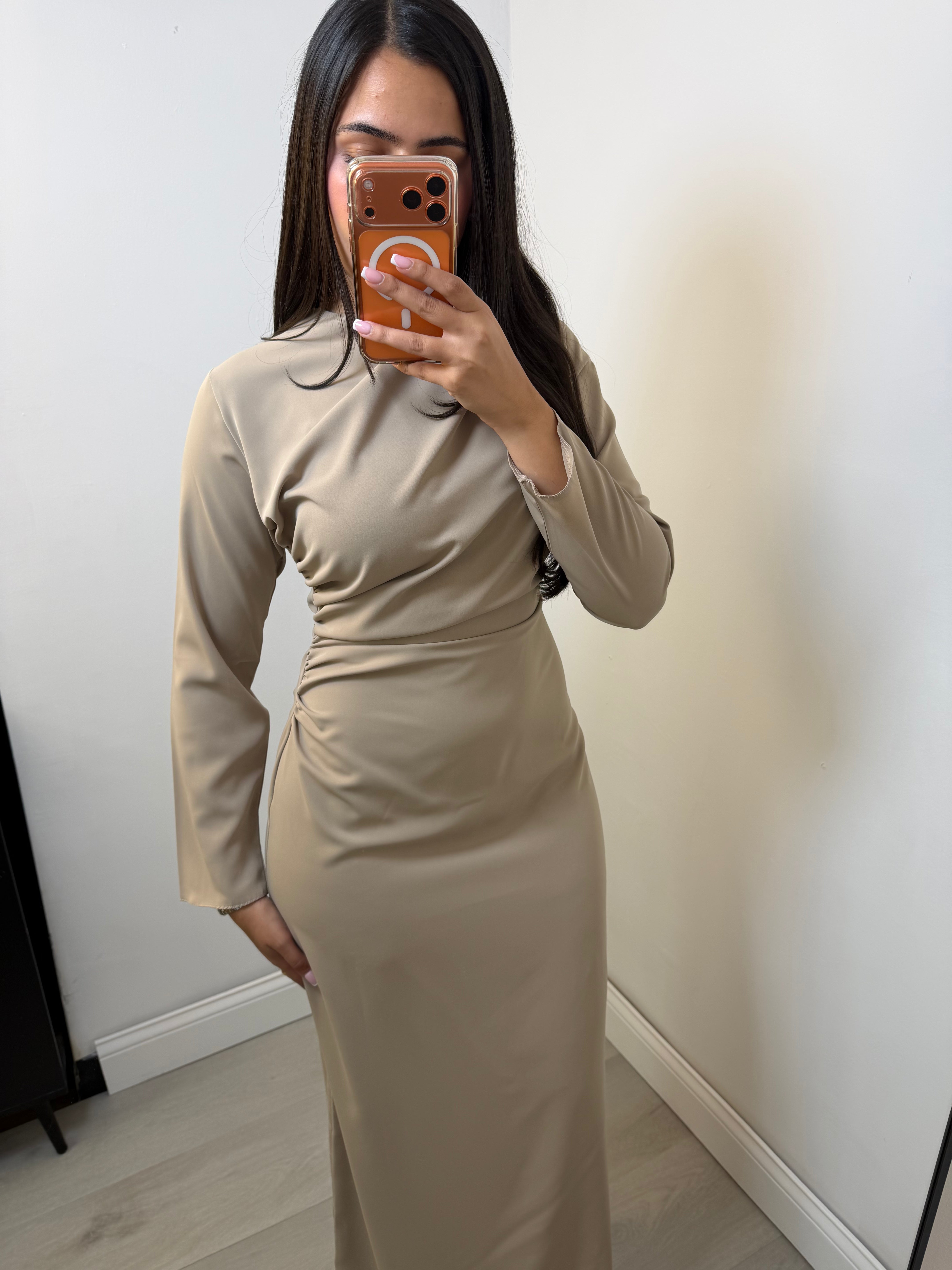 Essential Tie-Back Maxi
