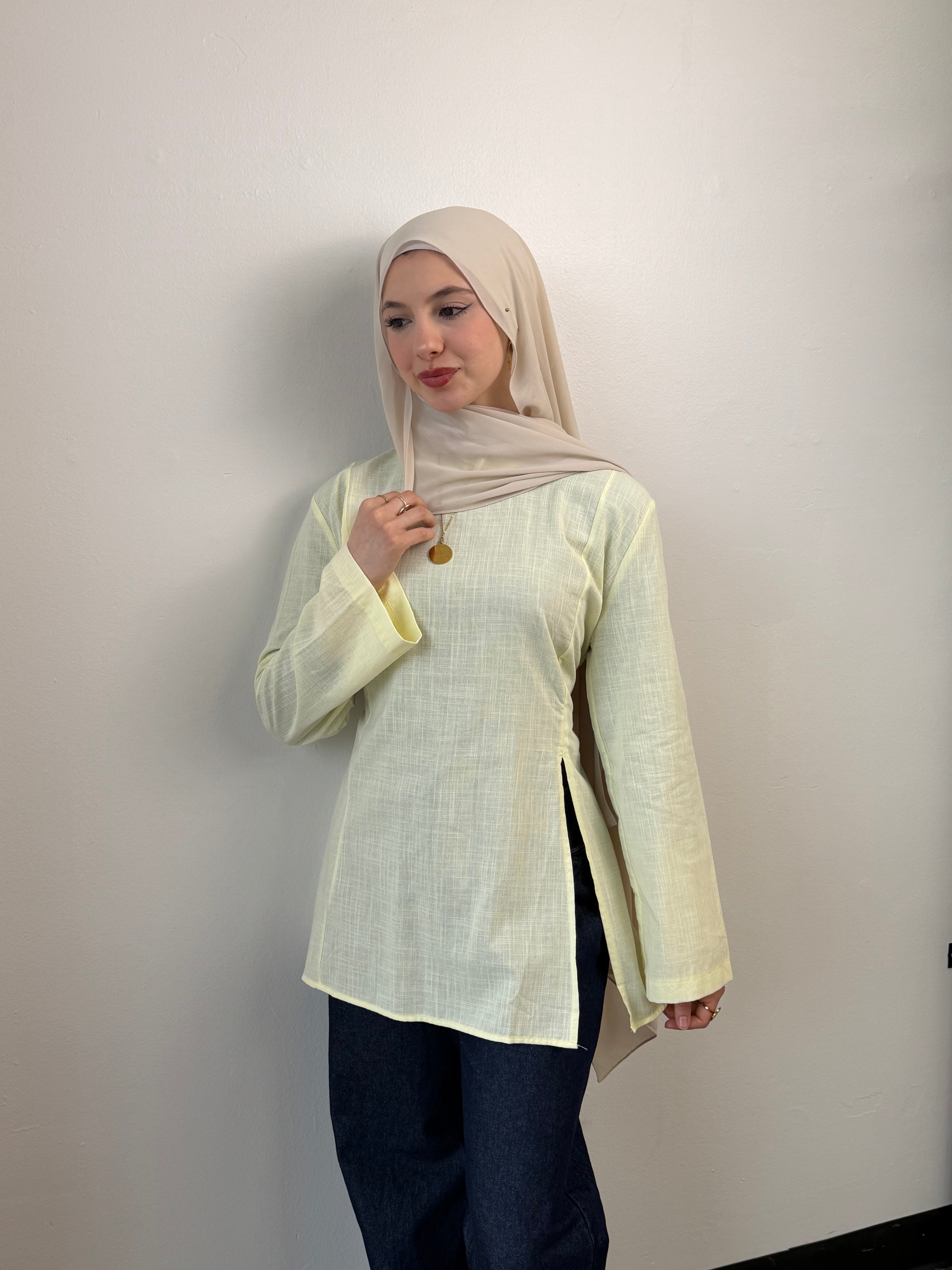   Mira Side Slit Top