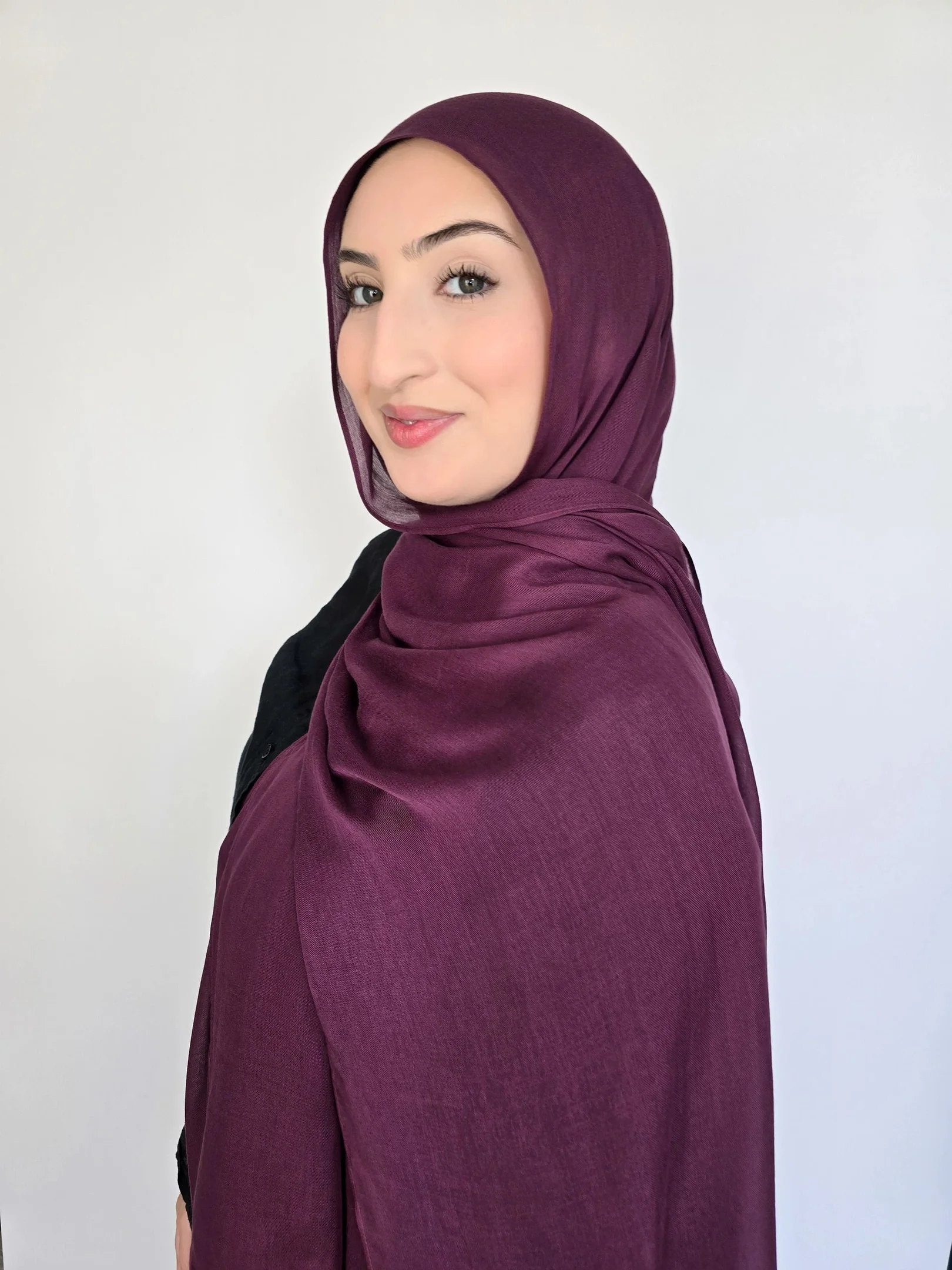 Modal- Plum