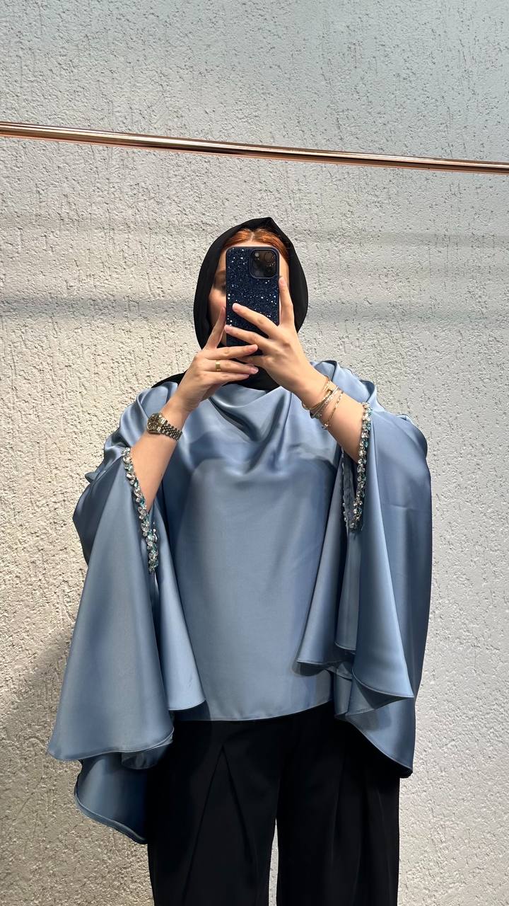 Layan Cape Set