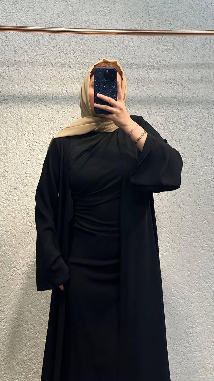 Nayla Abaya  Black