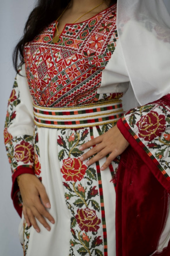 Nawal Thobe White